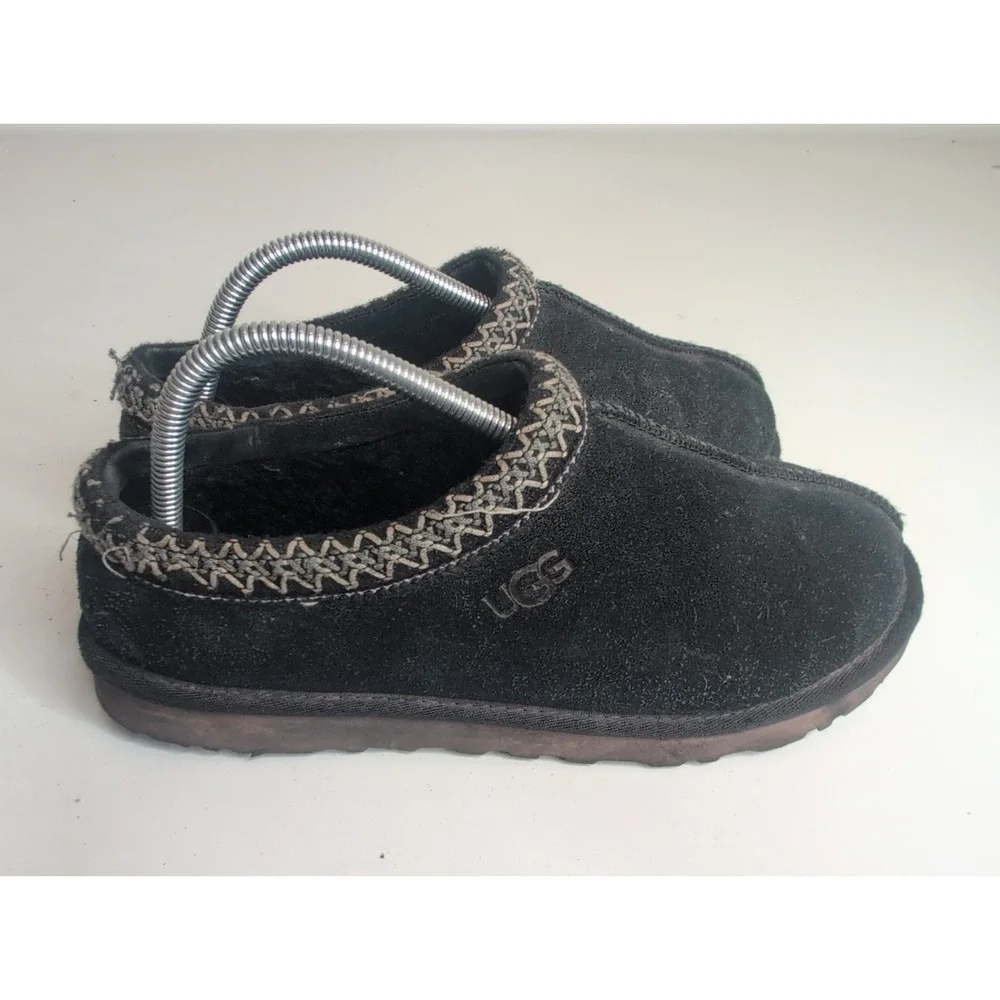 Size 8 - UGG Tasman Men's  Black Suede Sheepskin Lined Slippers Shoes 5950